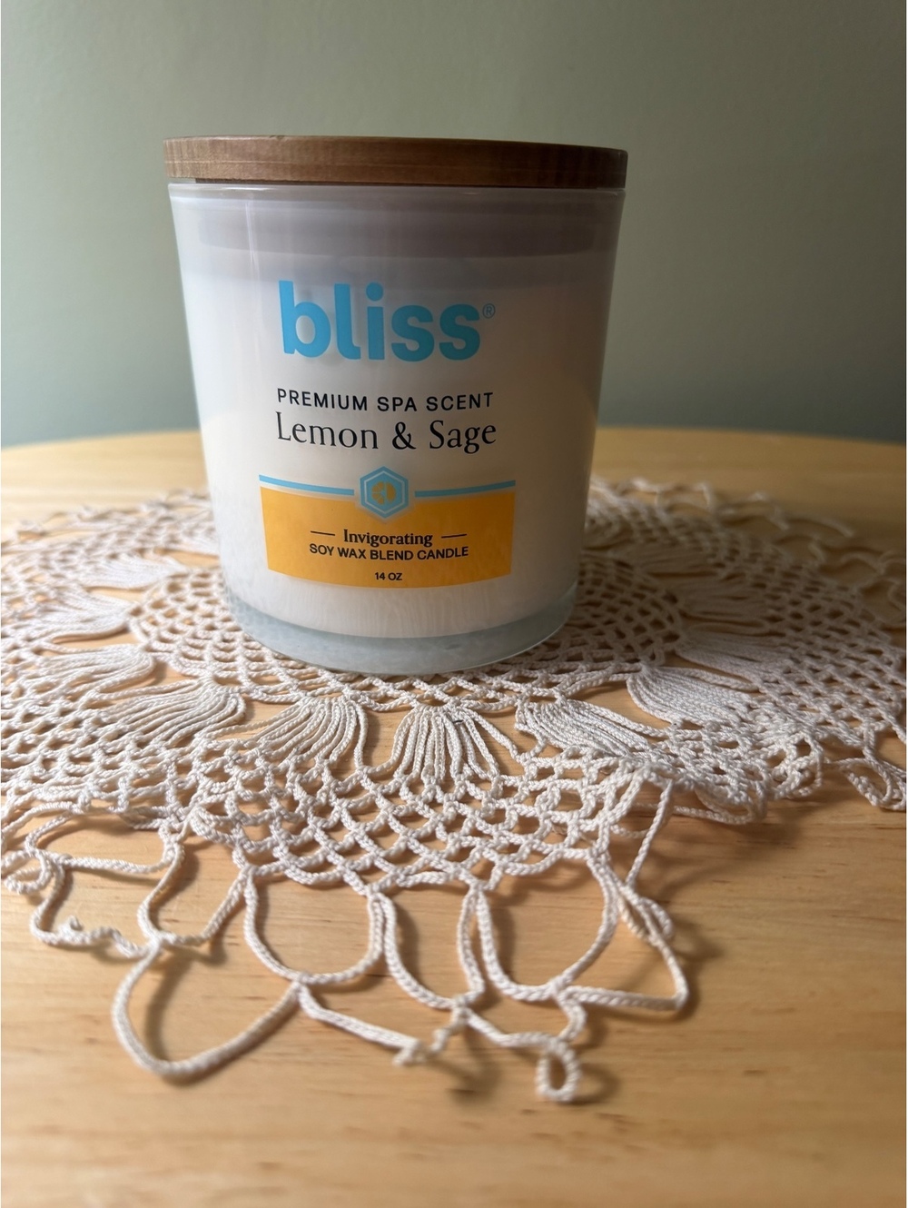 Bliss Premium Spa Scent Lemon & Sage Soy Wax Blend Candle 14 oz